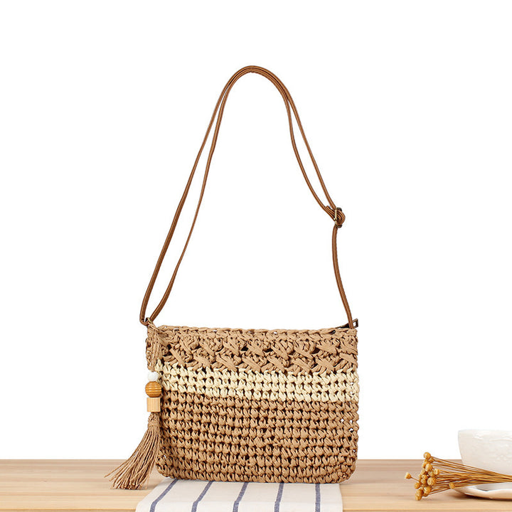 Practical Crossbody Bag Made of Braided Natural Material Bowlift