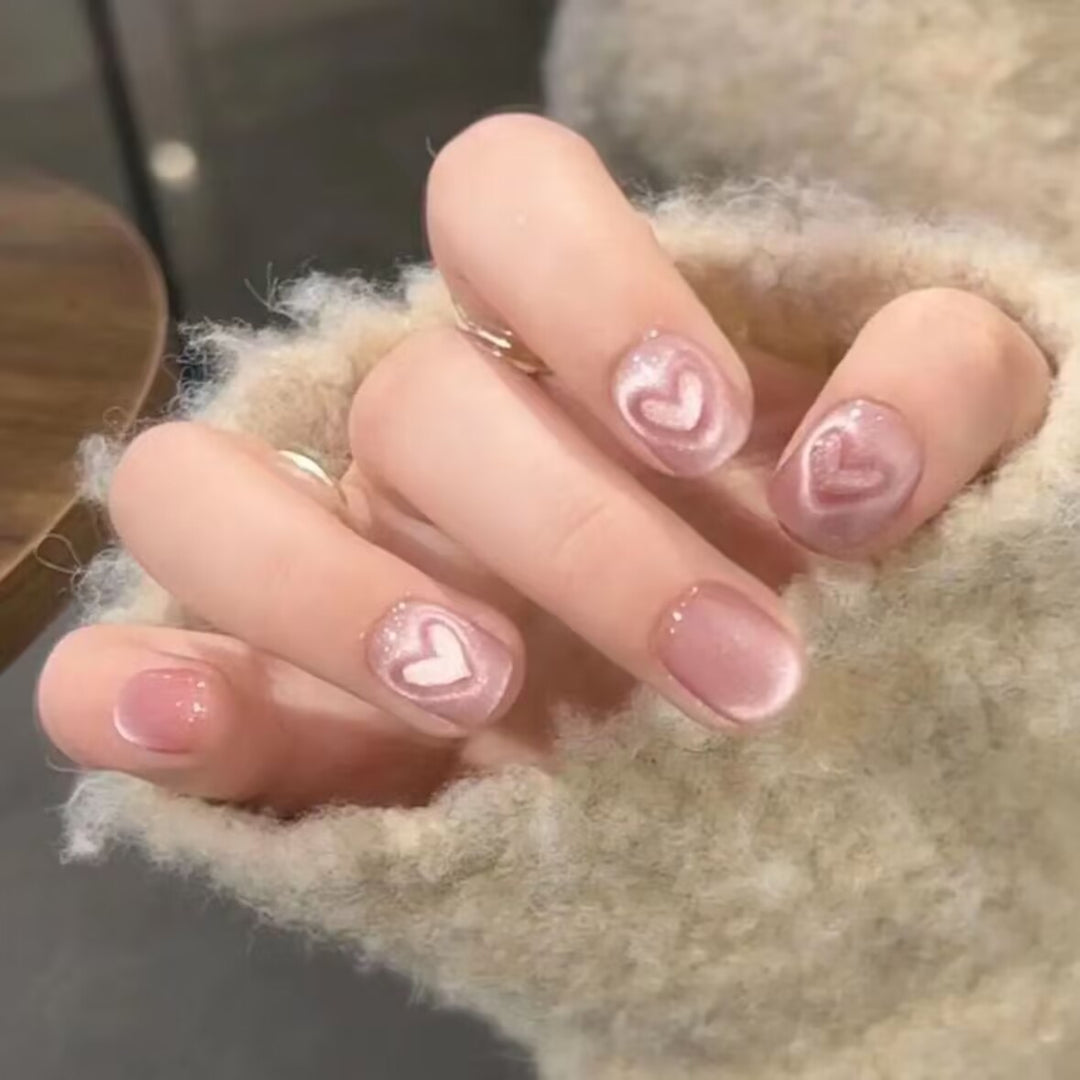 Glamorous Heart-Themed Press-On Nail Set Bowlift