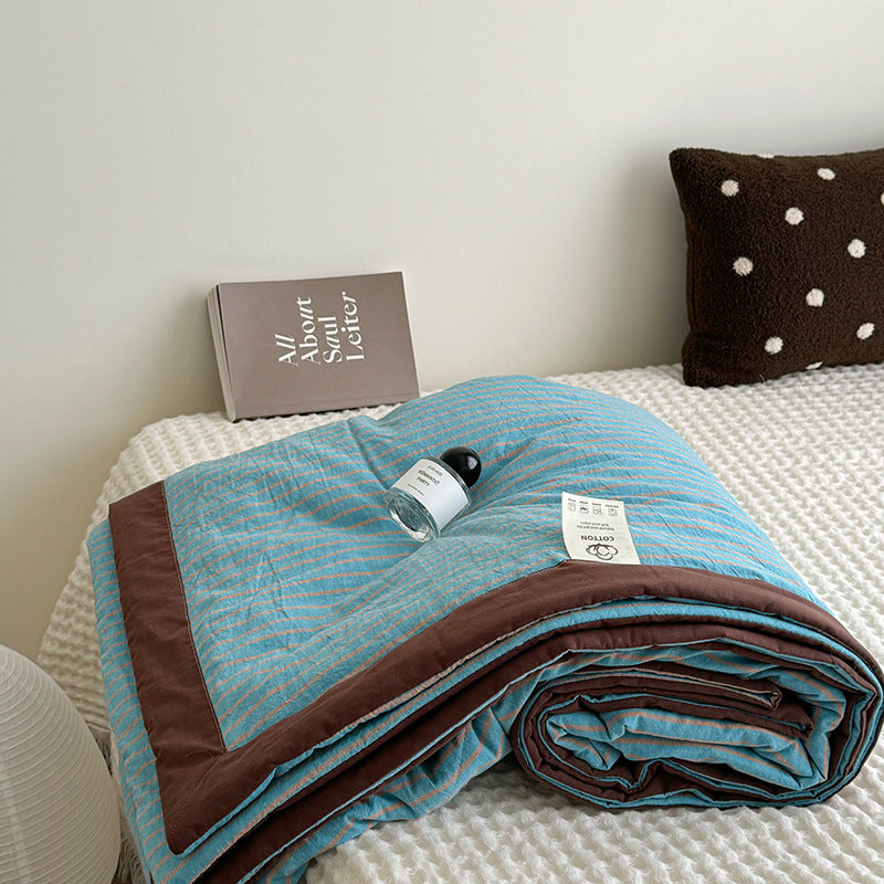 Women's quilted summer blanket Bowlift