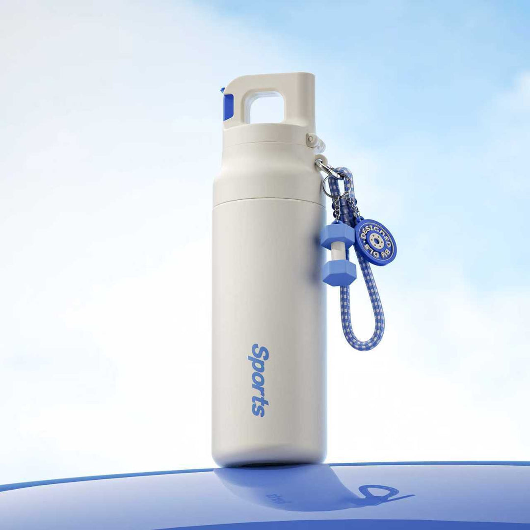Ladies sporty water bottle with innovative closure Bowlift