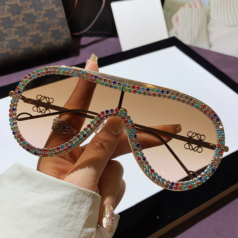 Women's Glamorous Sunglasses with Rhinestone-Embellished Frame Bowlift