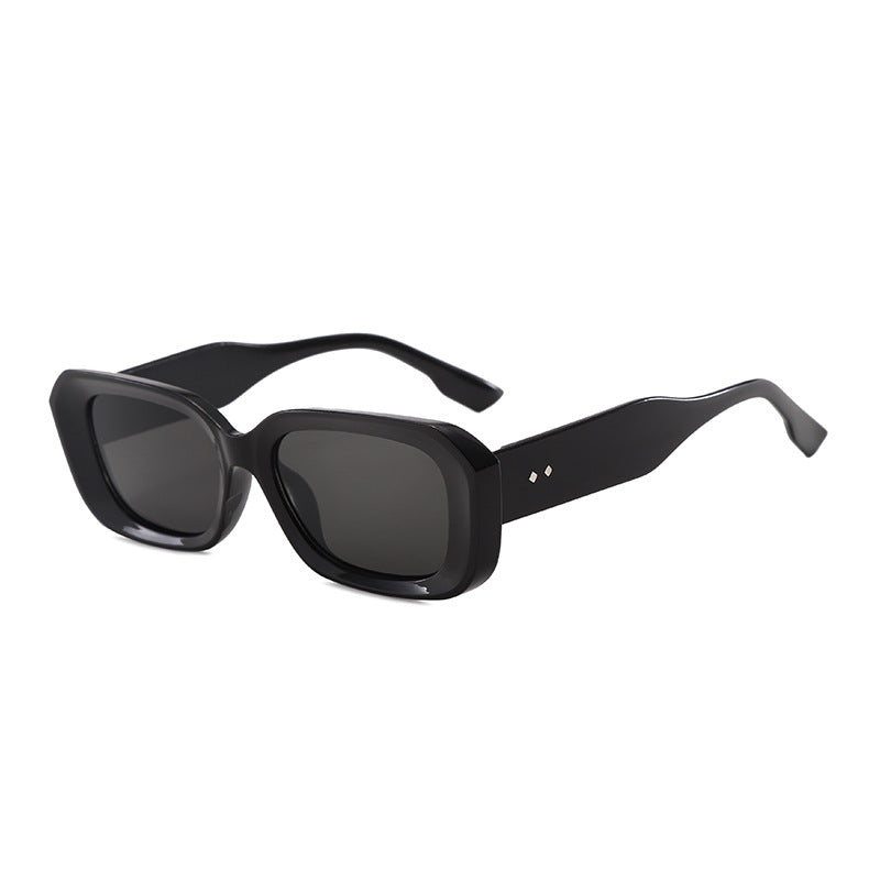Women's Fashion Oversized Sunglasses with High-Quality Plastic Frame Bowlift