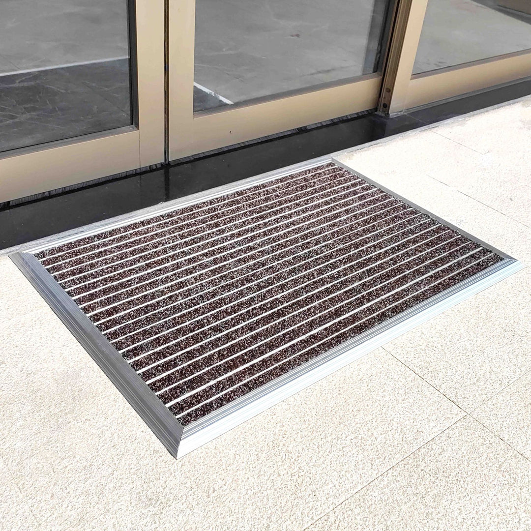 Striped Multi-Functional Entrance Mat Bowlift