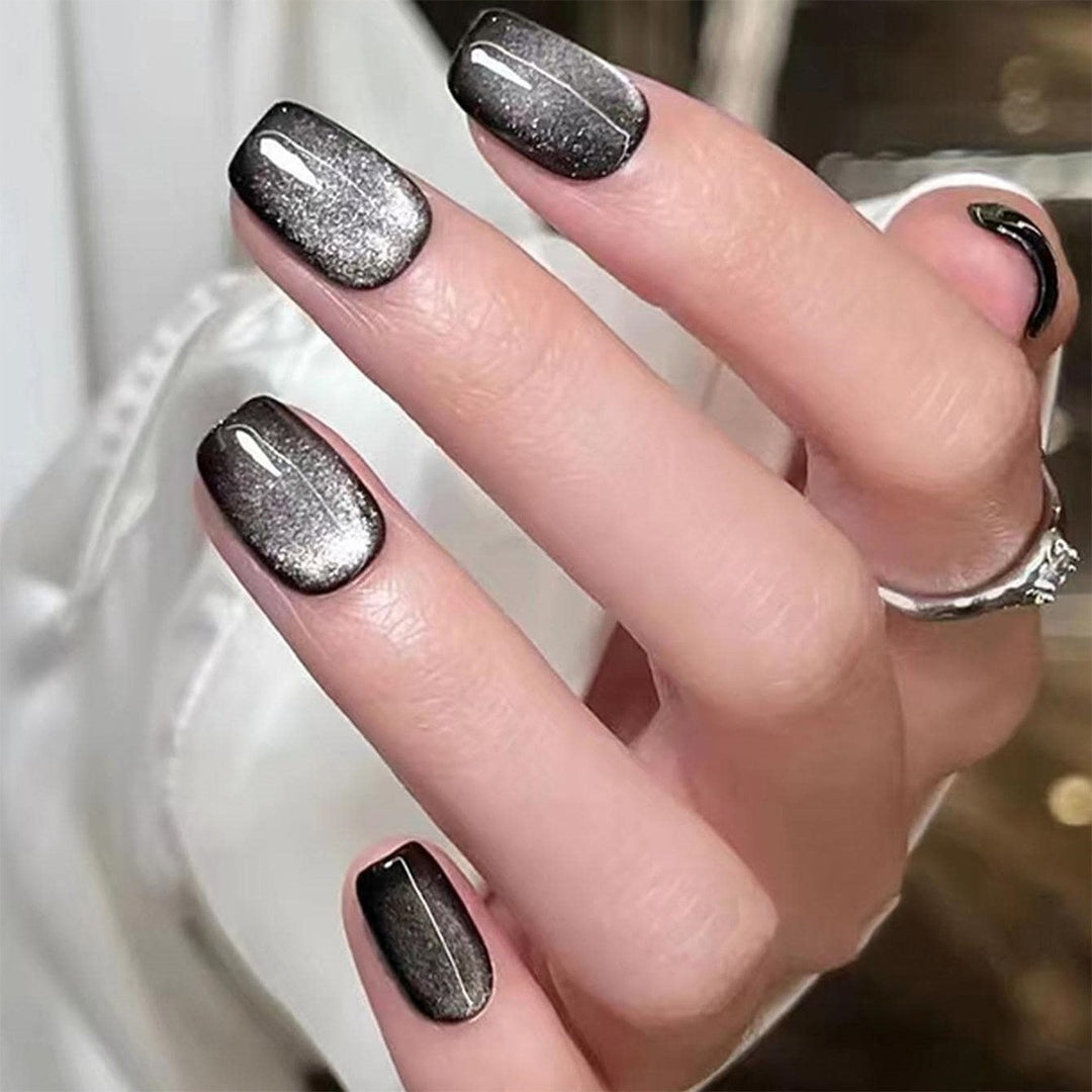 Glossy Black Press-On Nail Set Bowlift