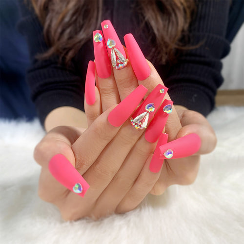 Artful nail art with glitter and heart accents Bowlift