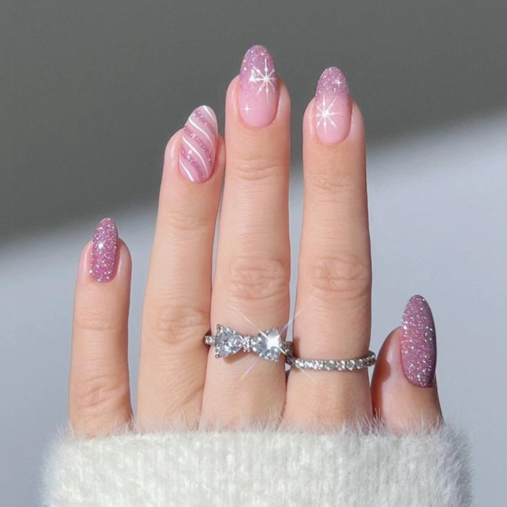 Shimmering Glittery Press-On Nail Tips Bowlift