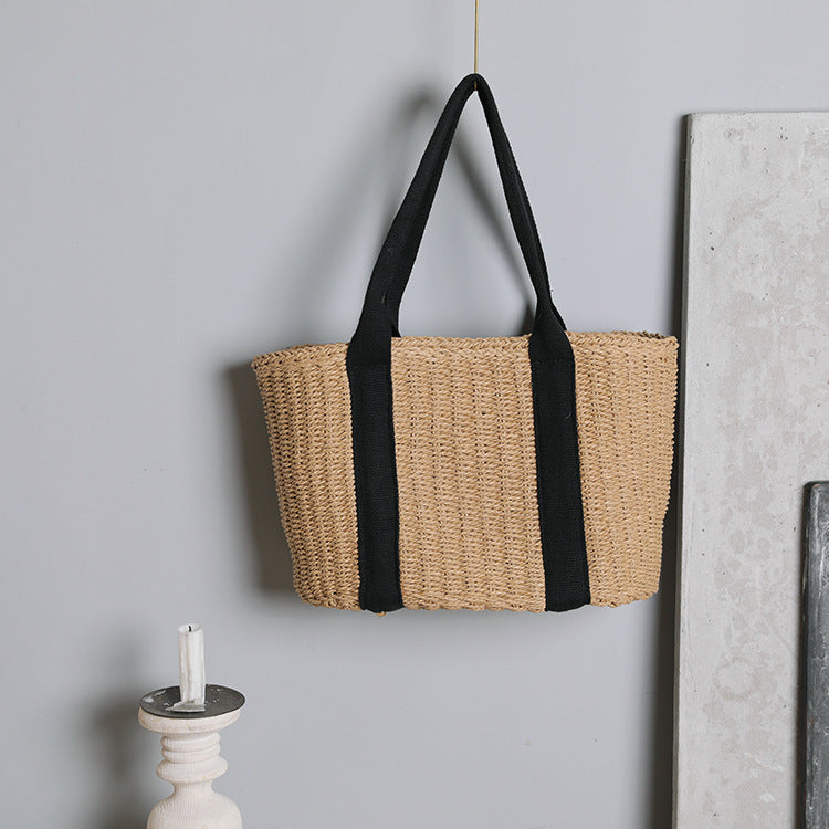 Durable basket bag with contrasting straps Bowlift
