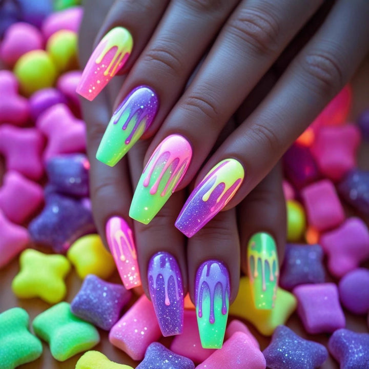 Nail Art in Creative Drop Design Bowlift