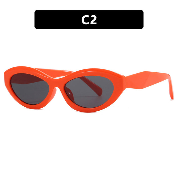 Ladies Cat-Eye Sunglasses with Stylish Frame Bowlift