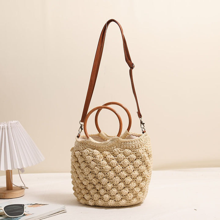 Handcrafted macrame bag with wooden handles Bowlift
