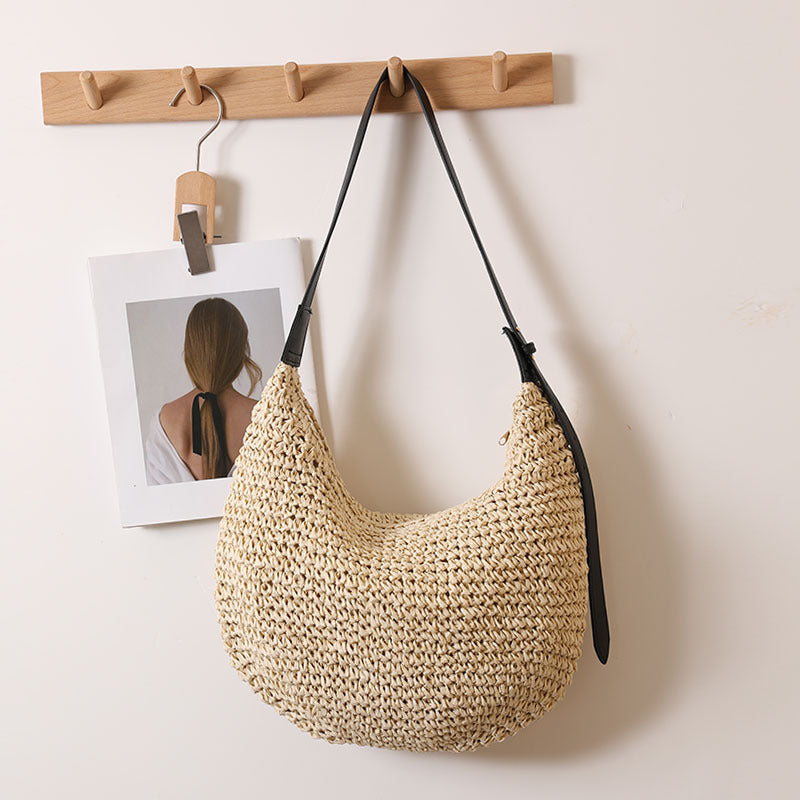 Handmade Hobo Bag Made of Natural Raffia Material Bowlift