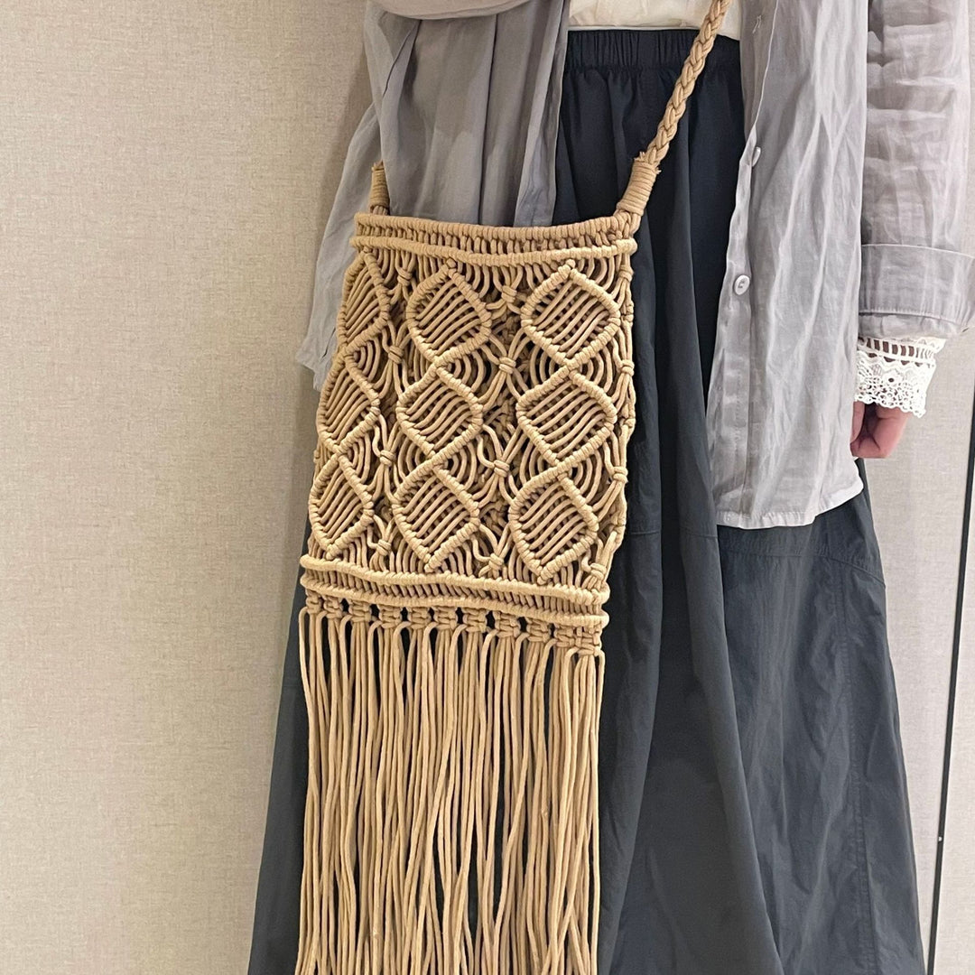 Hand-knotted macrame shoulder bag Bowlift