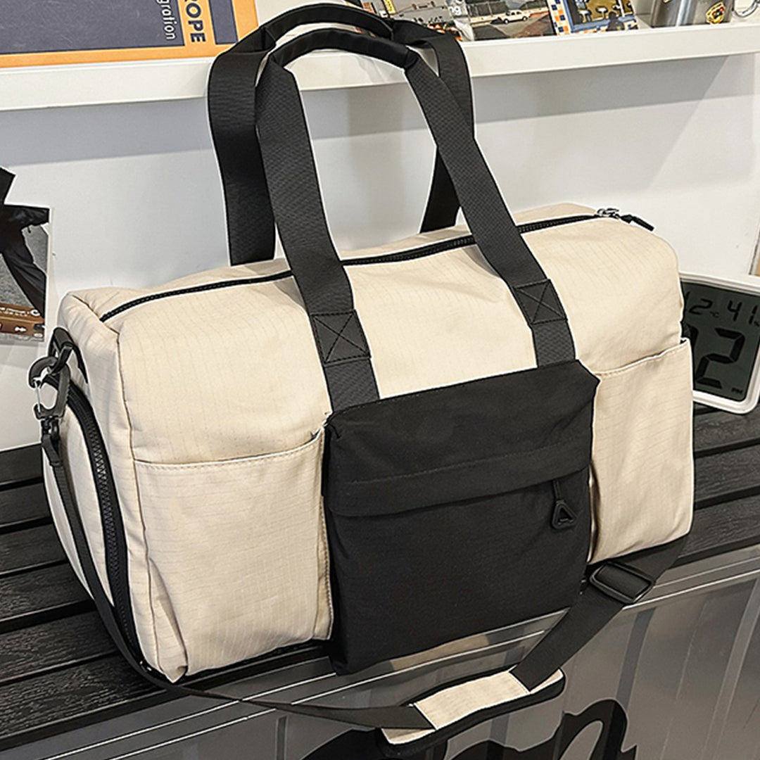 Multifunctional sports and travel bag with flexibility Bowlift