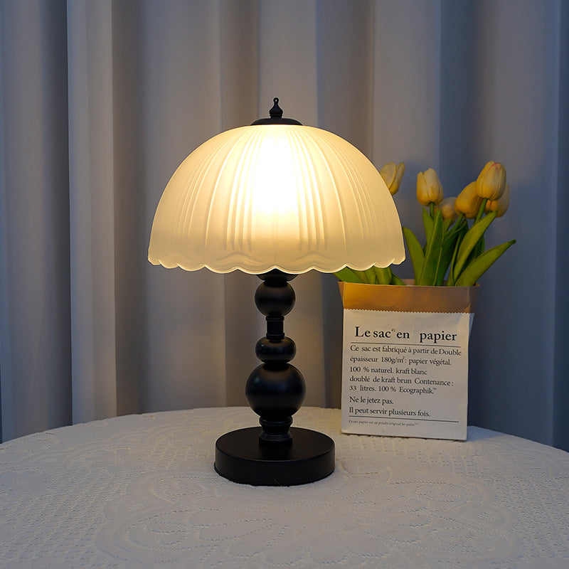Elegant Glass Shade Table Lamp