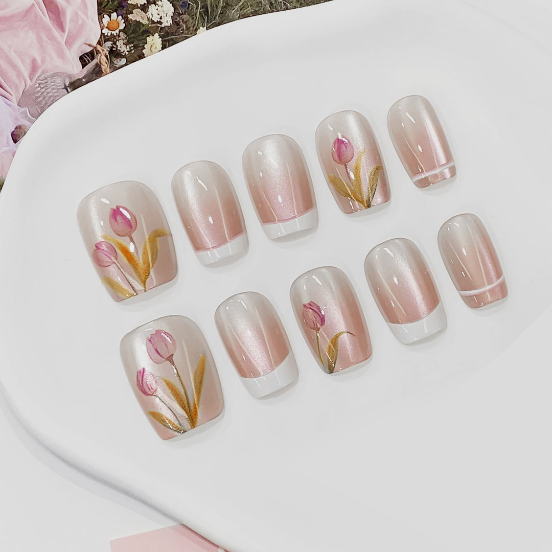 Artful artificial nails with floral accents Bowlift