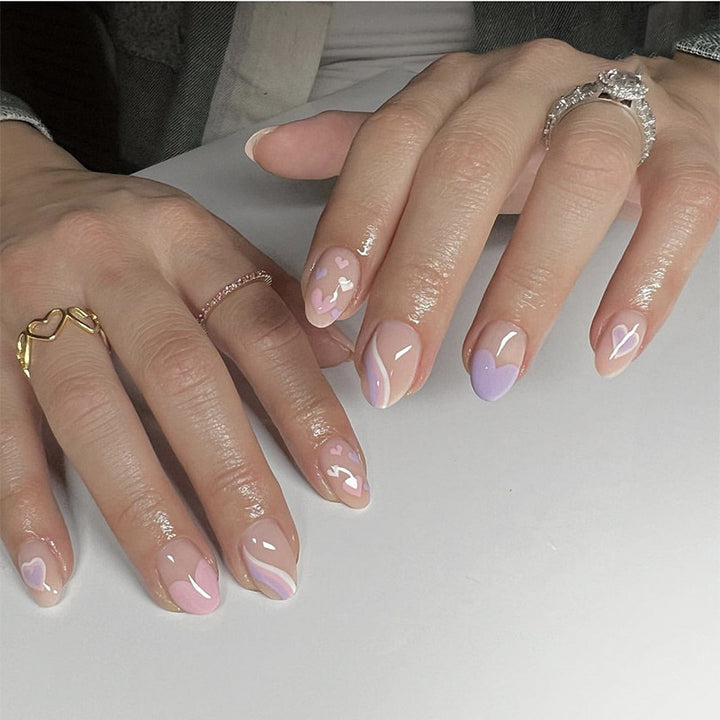 Artistic Heart-Detail Press-On Nails Bowlift