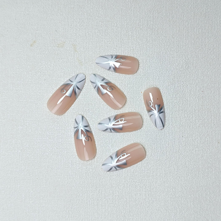 Premium Nail Art Press-On Set Bowlift