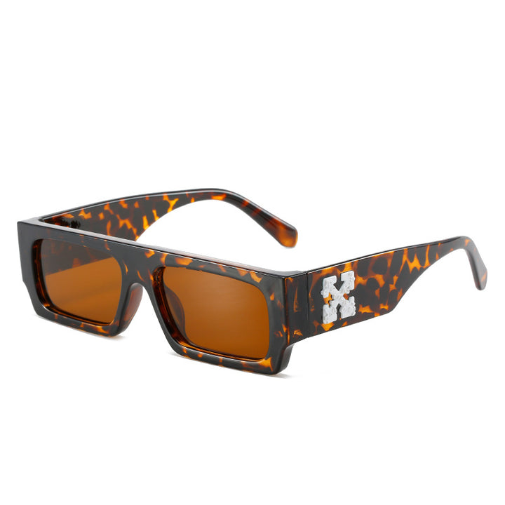 Women's stylish oversized sunglasses with unique design Bowlift