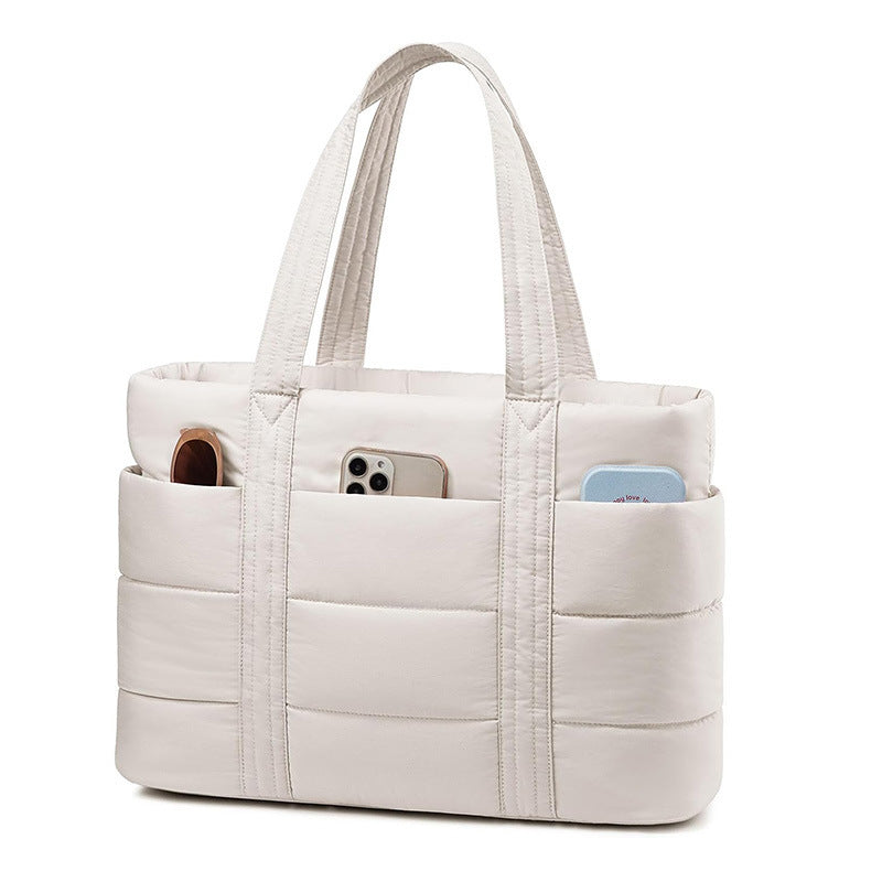 Practical Everyday Bag Bowlift