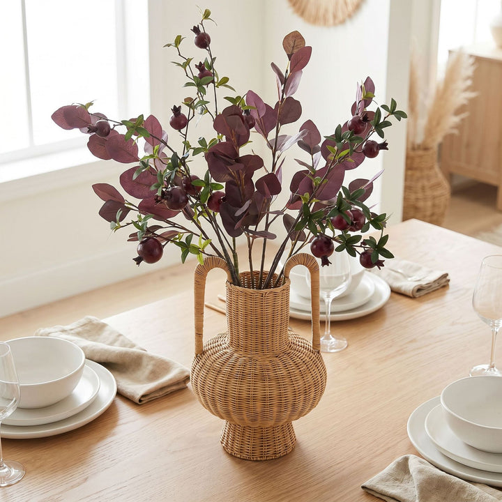 Handcrafted decorative vase with modern design Bowlift