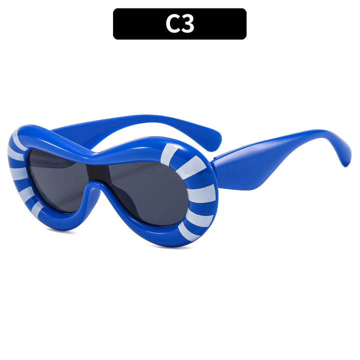 Stylish Curved Frame Sunglasses