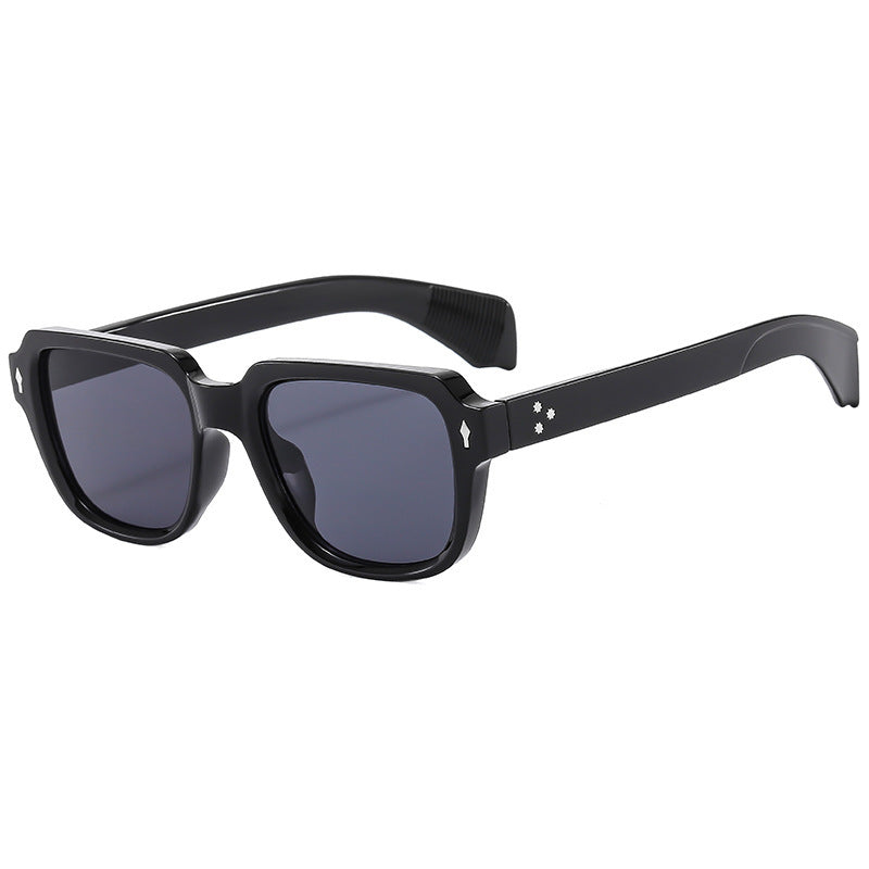 Women Designer Sunglasses in Modern Square Style Bowlift