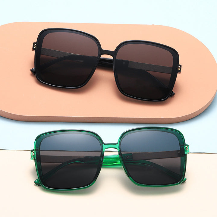 Women's fashionable sunglasses Bowlift