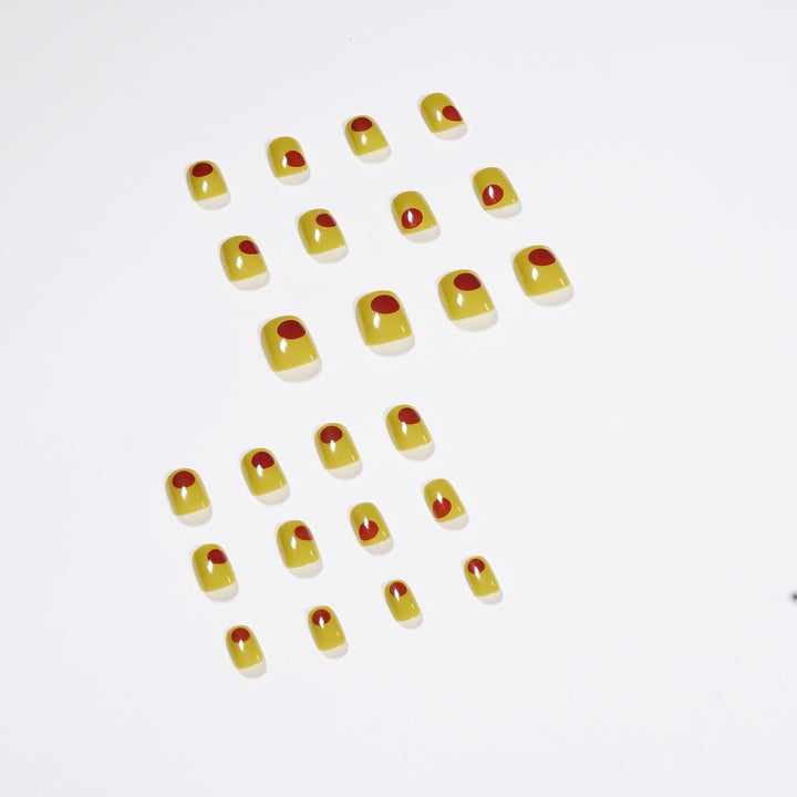 Artistic Nail Art in Modern Minimalism Bowlift