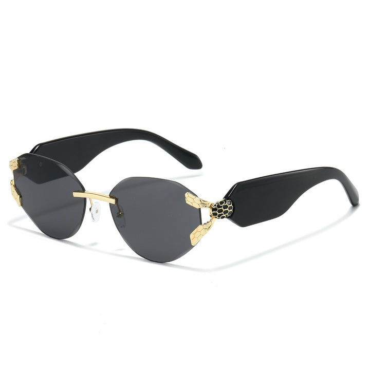 Elegant Cat-Eye Sunglasses with Unique Design Bowlift