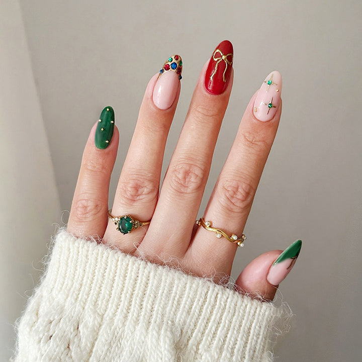 Creative nail art set with festive designs Bowlift