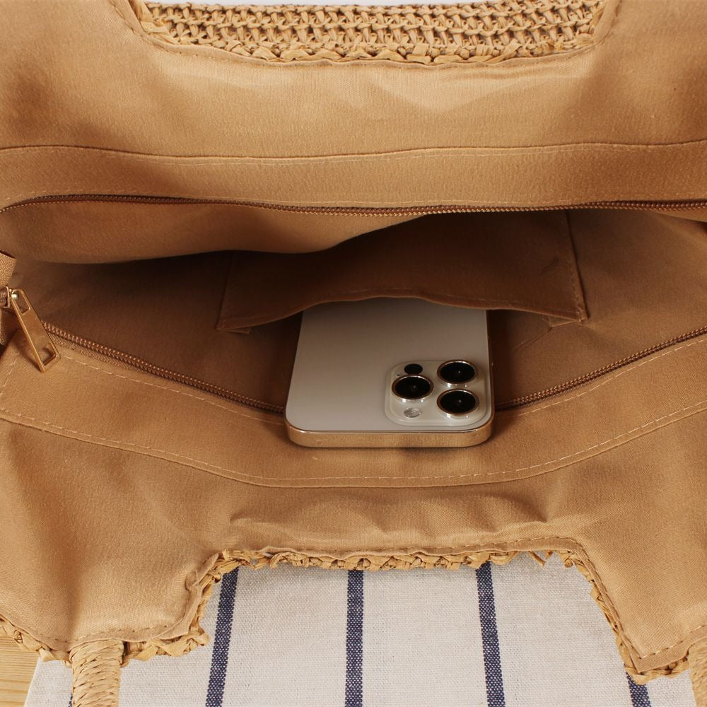 Stylish bast shoulder bag with unique design Bowlift