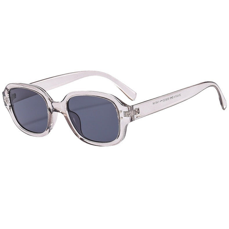 Women’s fashionable sunglasses with large, square frame Bowlift