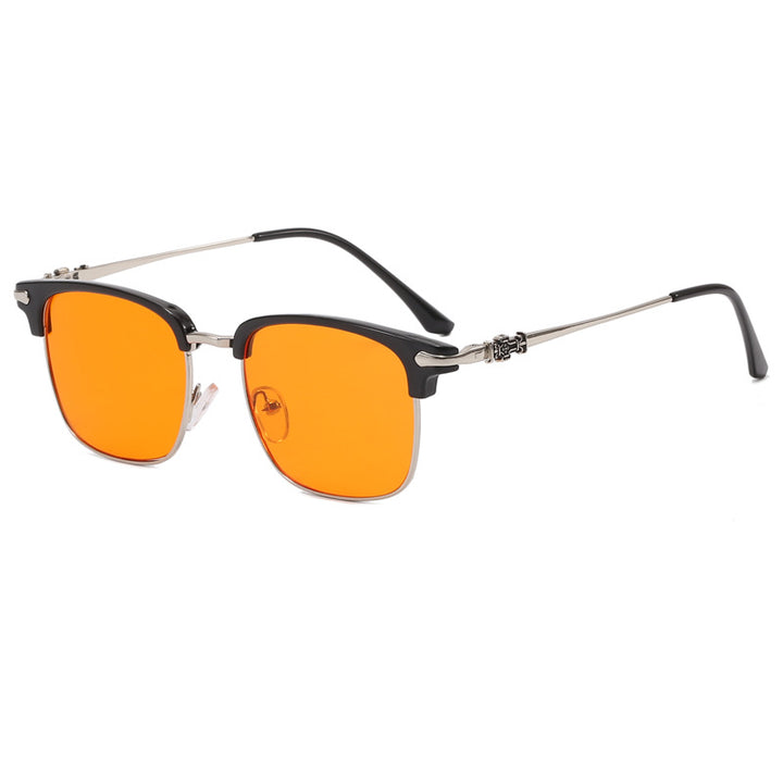 Ladies fashionable glasses in elegant and filigree design Bowlift