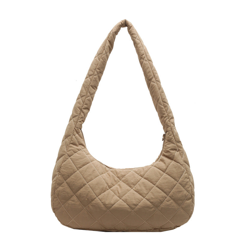 Chic Quilted Hobo Handbag Bowlift