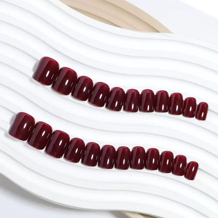 Nail care set with luxurious high-gloss finish Bowlift