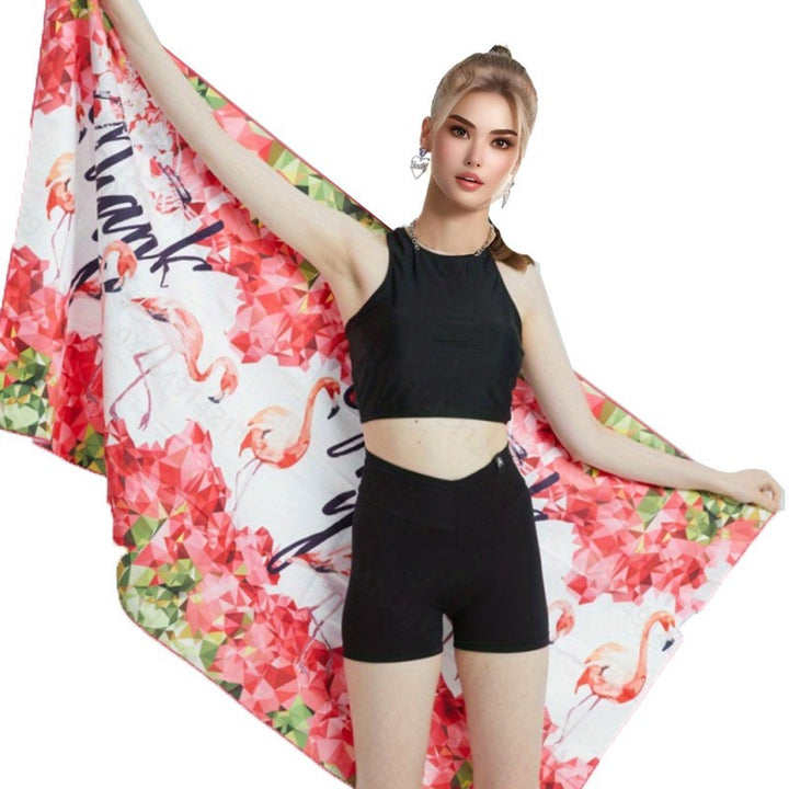 Women's beach towel with colorful flamingo design Bowlift