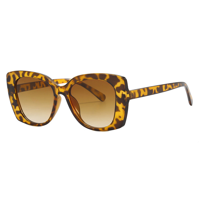 Women's oversized sunglasses with elegant design Bowlift