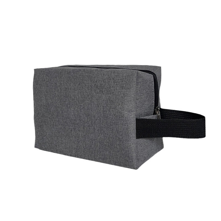 Cosmetic travel case with sturdy zipper Bowlift