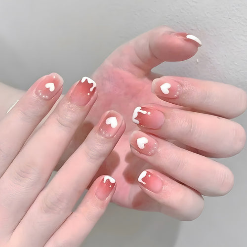 Artistic Heart-Design Press-On Nails Bowlift