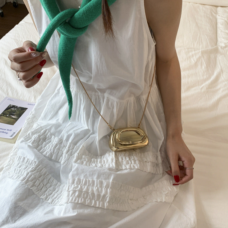 Chic Metallic Evening Clutch Bowlift