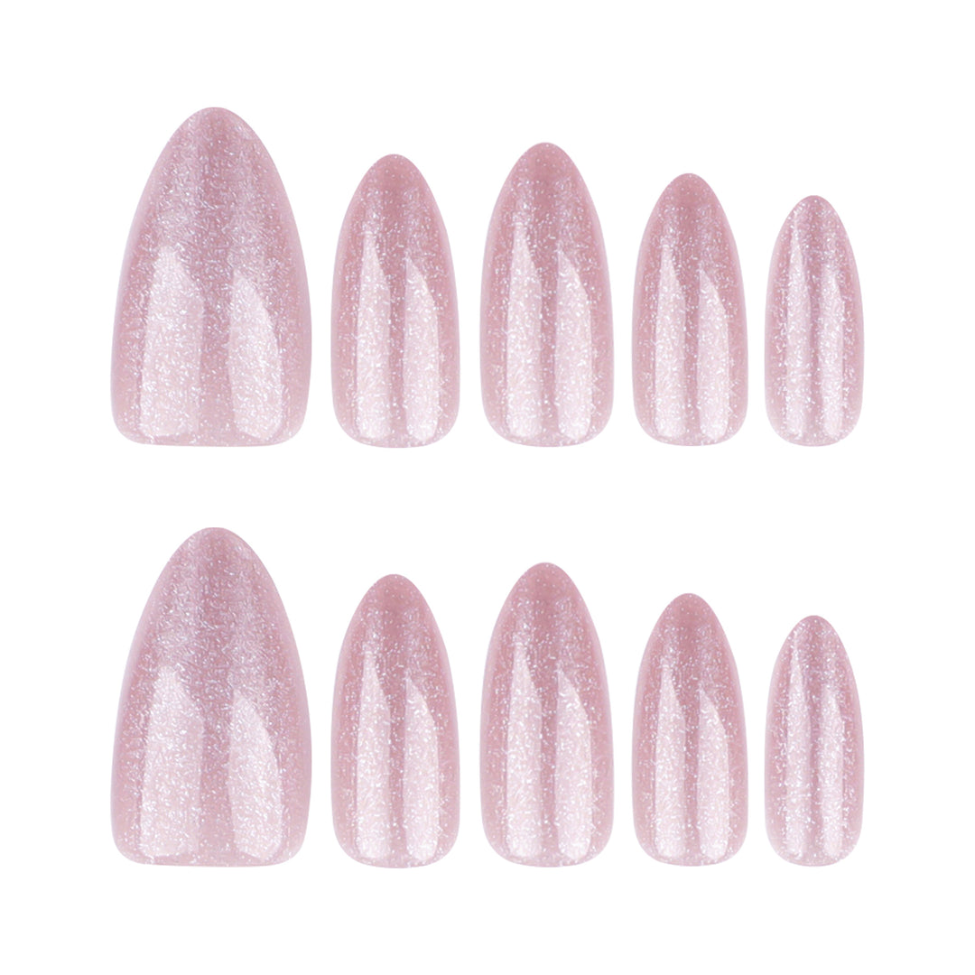 Elegant and glamorous nail art Bowlift