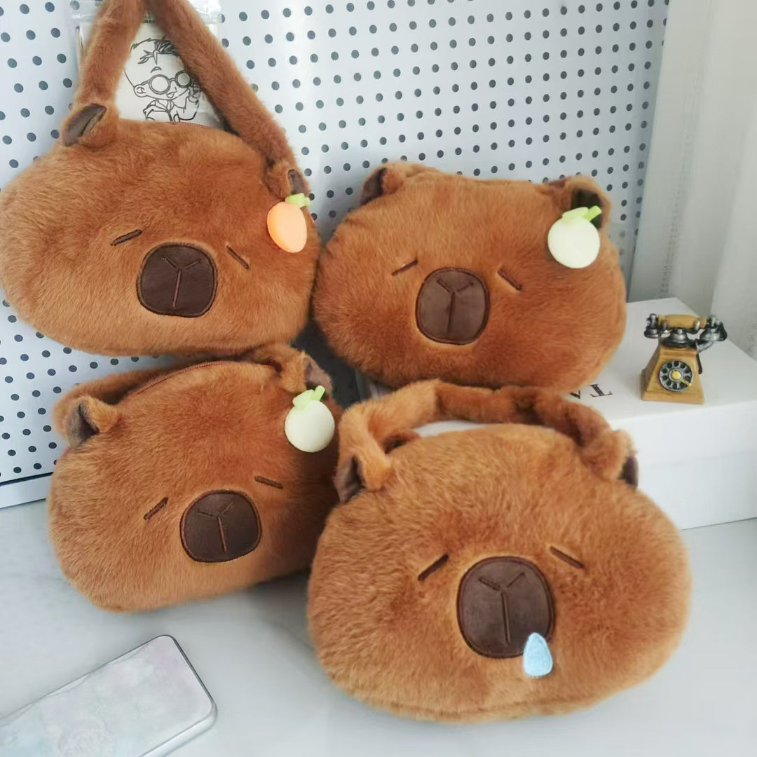 Plush handbag in cute bear design Bowlift
