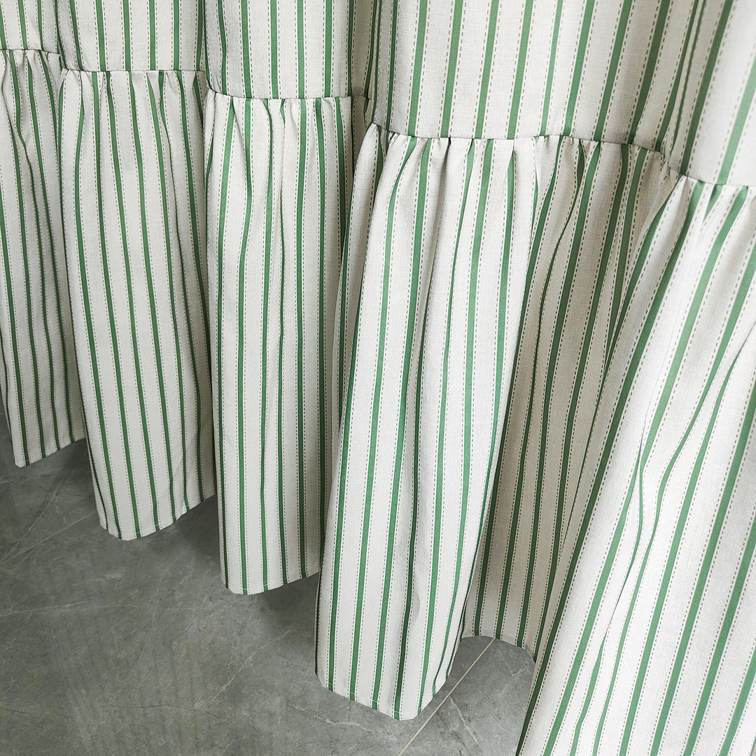 Shower Curtain Bowlift