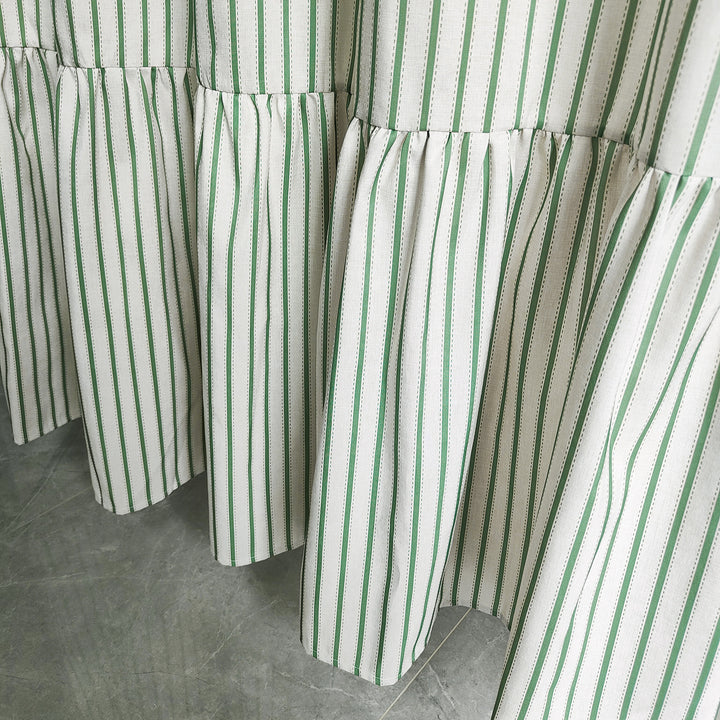 Shower Curtain Bowlift