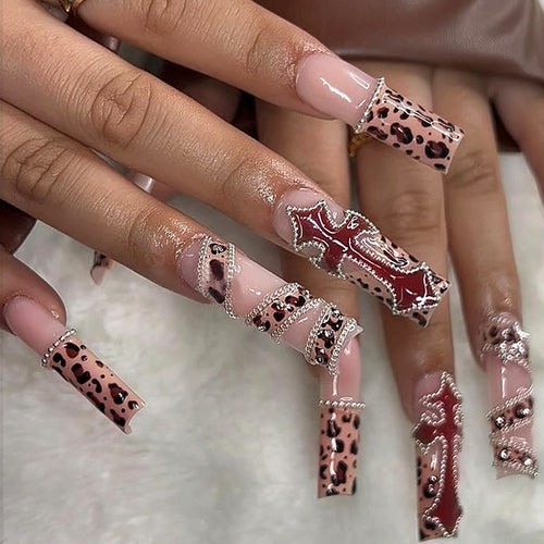 Artistic Nail Design Press-On Nails Bowlift