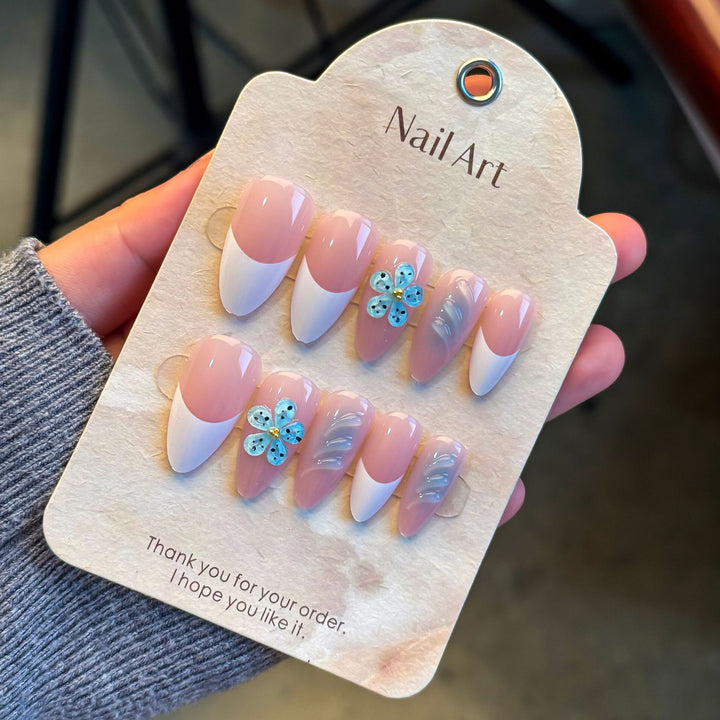 Artistic Floral and Abstract Design Press-On Nail Set Bowlift