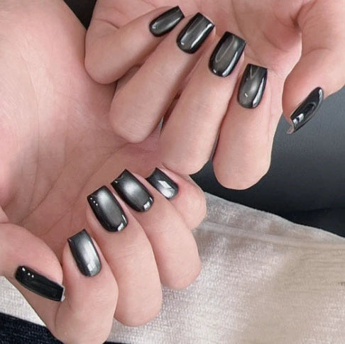 Glossy Stiletto Press-On Nail Enhancements Bowlift