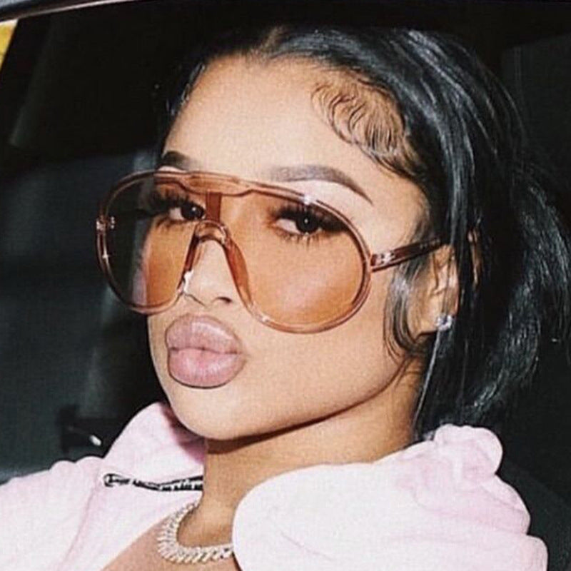 Women's futuristic transparent sunglasses with elegant shape Bowlift