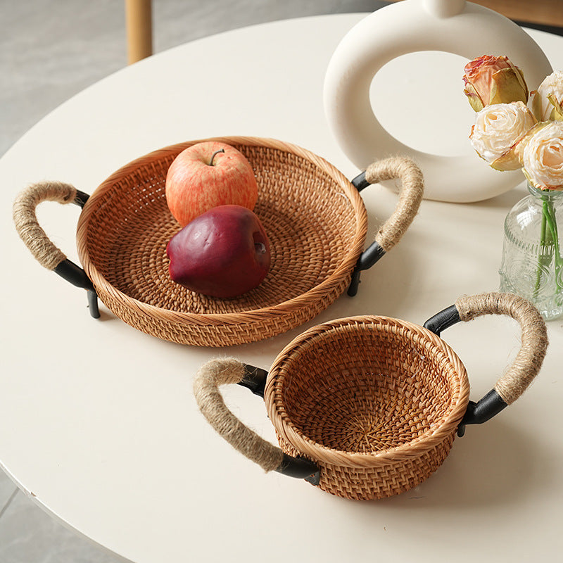 Handcrafted storage basket with sturdy handles Bowlift