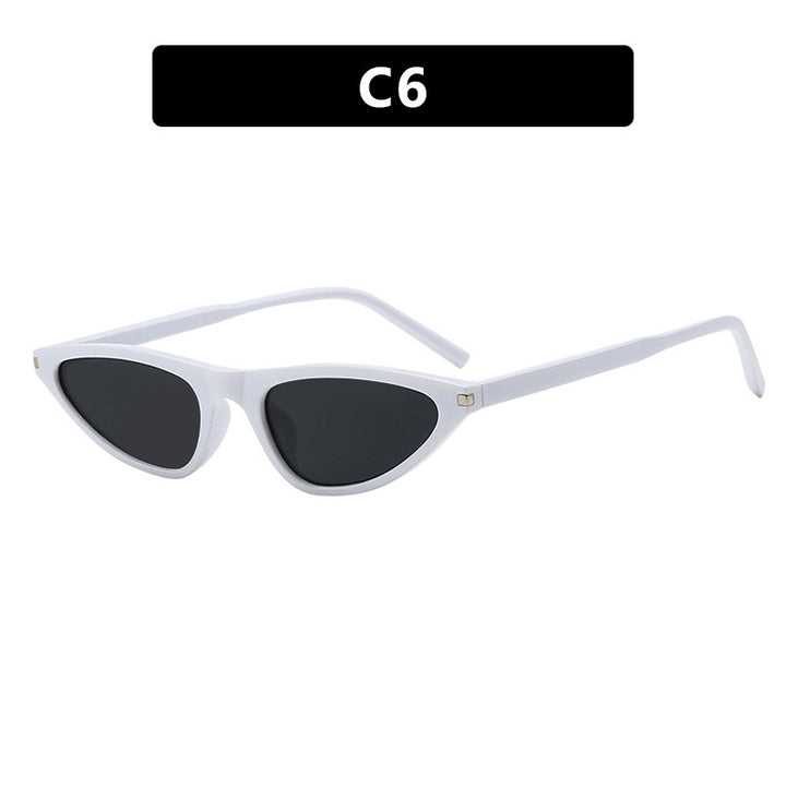 Ladies Cat-Eye Sunglasses with elegant plastic frame and UV protection Bowlift